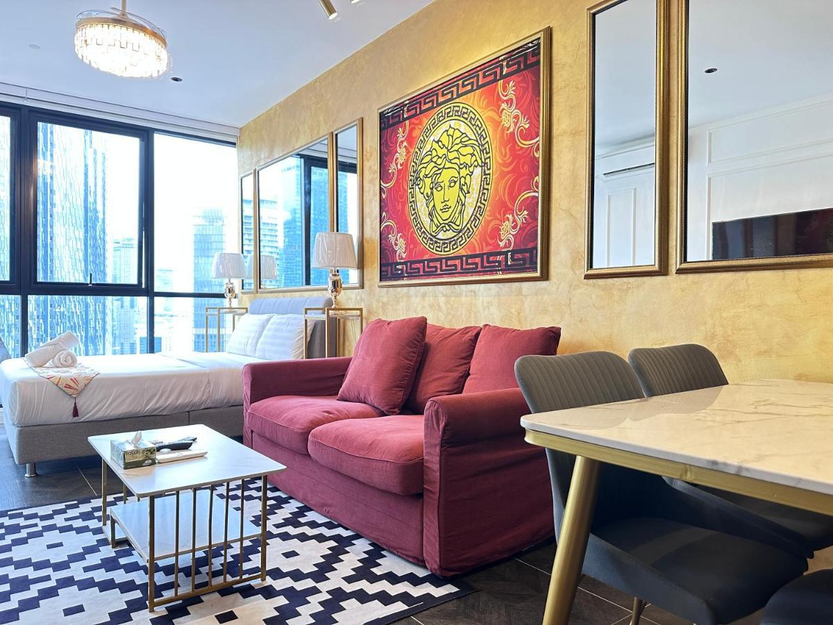 Scarletz Suites Klcc Twin Tower By Purple Orchid Куала Лумпур Екстериор снимка