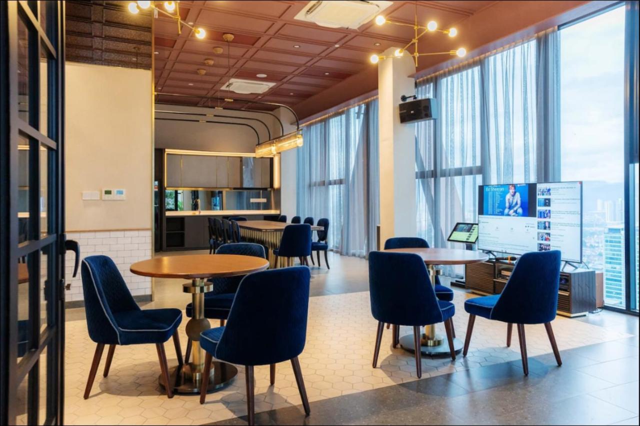 Scarletz Suites Klcc Twin Tower By Purple Orchid Куала Лумпур Екстериор снимка