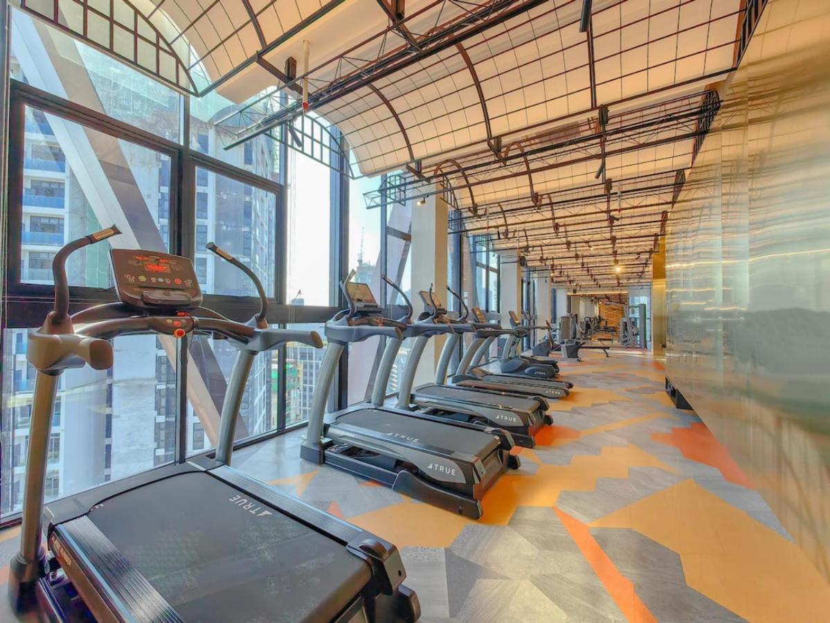Scarletz Suites Klcc Twin Tower By Purple Orchid Куала Лумпур Екстериор снимка