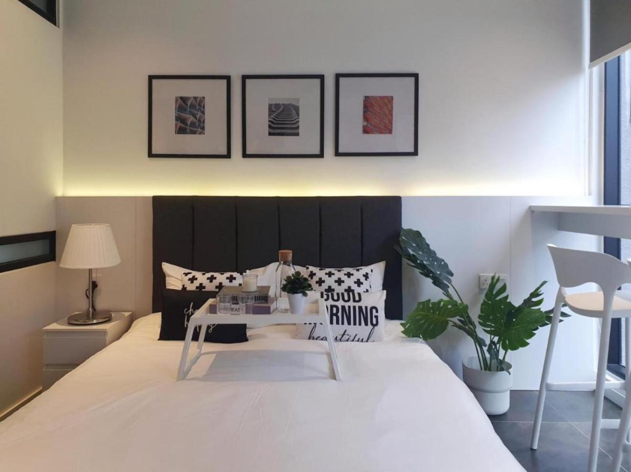 Scarletz Suites Klcc Twin Tower By Purple Orchid Куала Лумпур Екстериор снимка