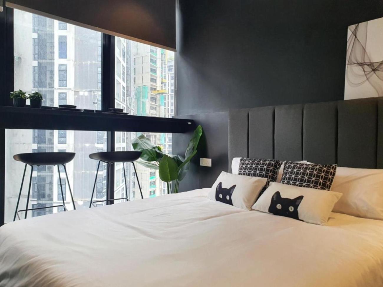 Scarletz Suites Klcc Twin Tower By Purple Orchid Куала Лумпур Екстериор снимка