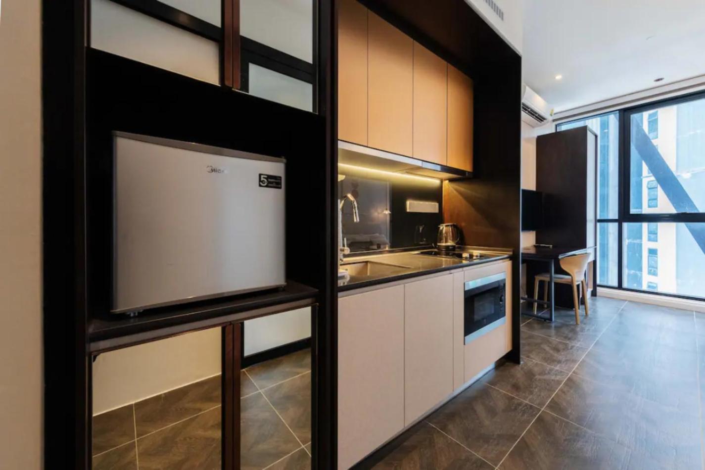 Scarletz Suites Klcc Twin Tower By Purple Orchid Куала Лумпур Екстериор снимка